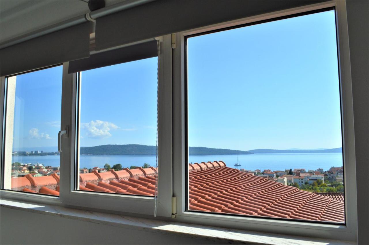 Apartman Luka Apartment Kastela Exterior photo